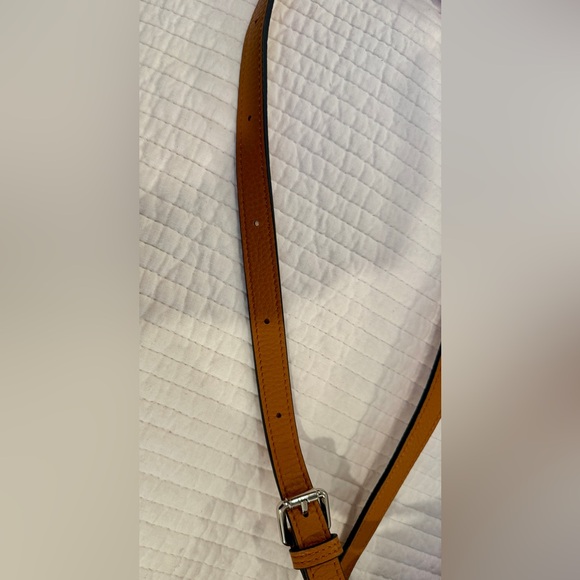 The Horse Brown Leather Shoulder Bag - Picture 5 of 5